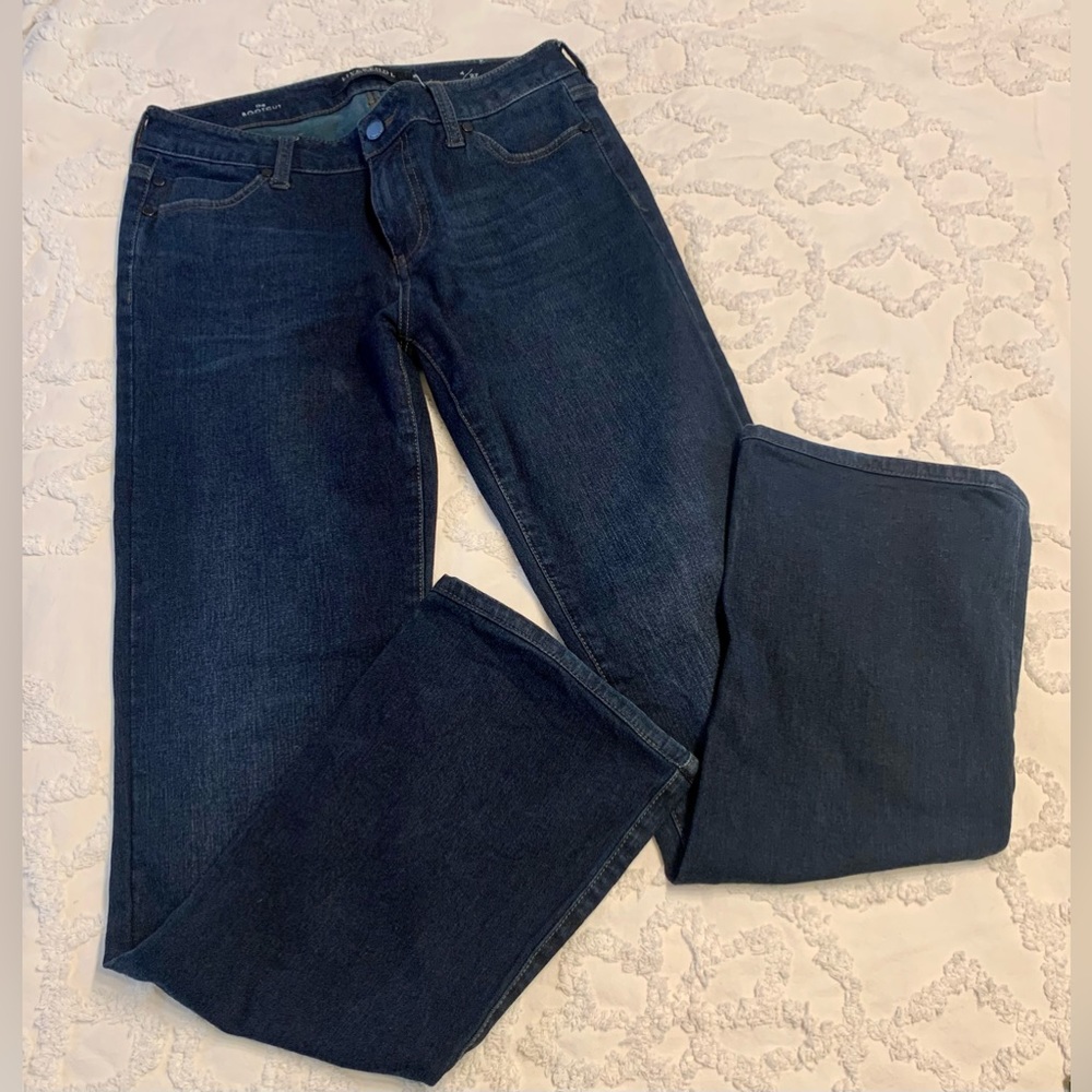 SOLD Jeans - Picture 1 of 3